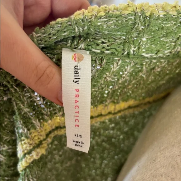 Daily Practice Anthro Sz XS/S Green Knitted Open Front Cardigan Casual Studio - Picture 6 of 6